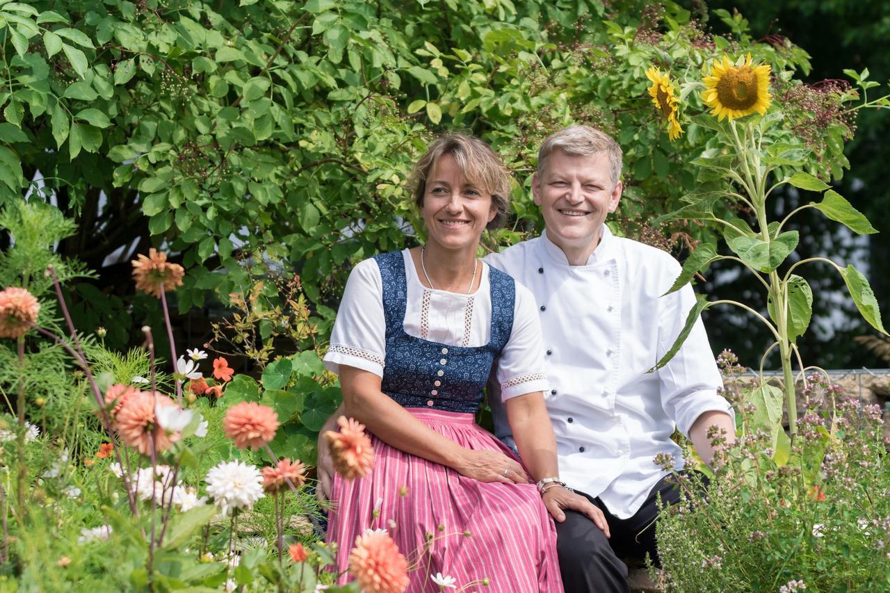 Pension Zum Ebenstein Am Donausteig Untergriesbach Eksteriør bilde